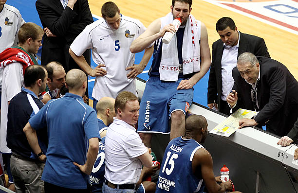 打乱了原有 打乱了原有